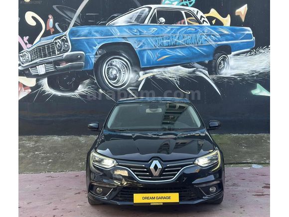 DREAM GARAGE'DAN DÜŞÜK KM MEGANE 4