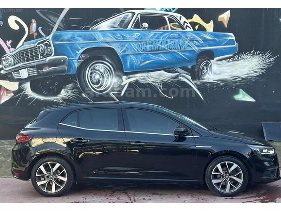 DREAM GARAGE'DAN DÜŞÜK KM MEGANE 4