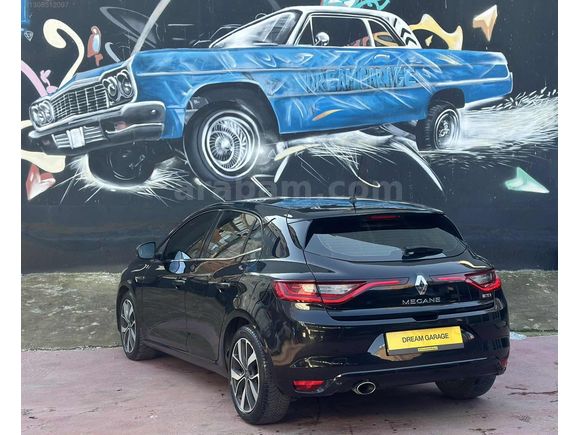 DREAM GARAGE'DAN DÜŞÜK KM MEGANE 4