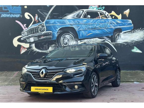 DREAM GARAGE'DAN DÜŞÜK KM MEGANE 4