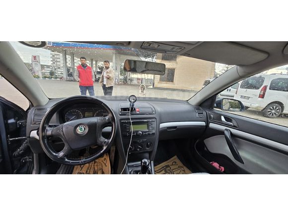 Sahibinden Skoda Octavia 1.6 Ambiante 2009 Model