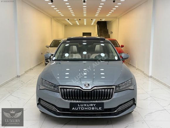 180.000 KM 2019 SUPERB PREMİUM CAM TAVAN HATASIZ BOYASIZ
