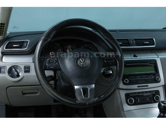 TAŞEL GRUP AUTO'DAN PASSAT 1.6 DÜZ MOTOR YENİ GÖĞÜS LPG'Lİ