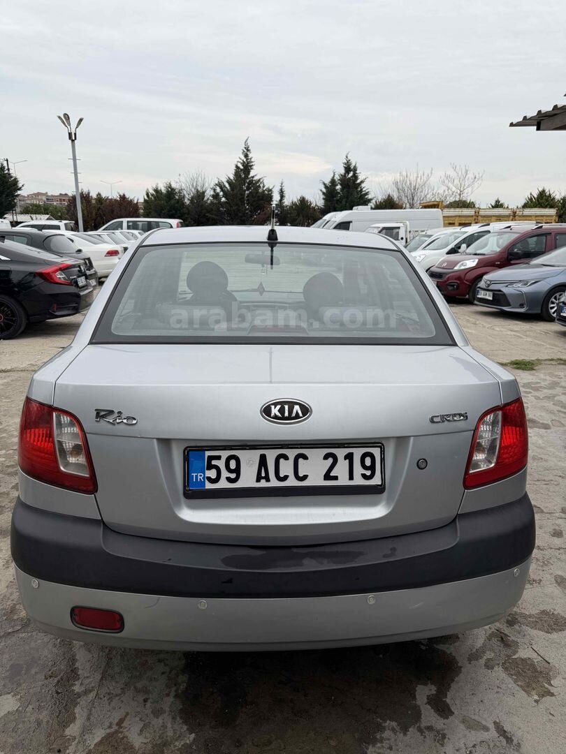 Galeriden Kia Rio 1.5 CRDi EX Advance 2007 Model Tekirdağ 299.900 km Gri (Gümüş) 6