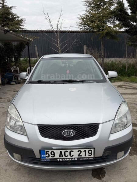 Galeriden Kia Rio 1.5 CRDi EX Advance 2007 Model Tekirdağ 299.900 km Gri (Gümüş)