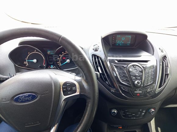 2017 ford Tourneo Courier 1.6 TDCi Titanium 95 hp