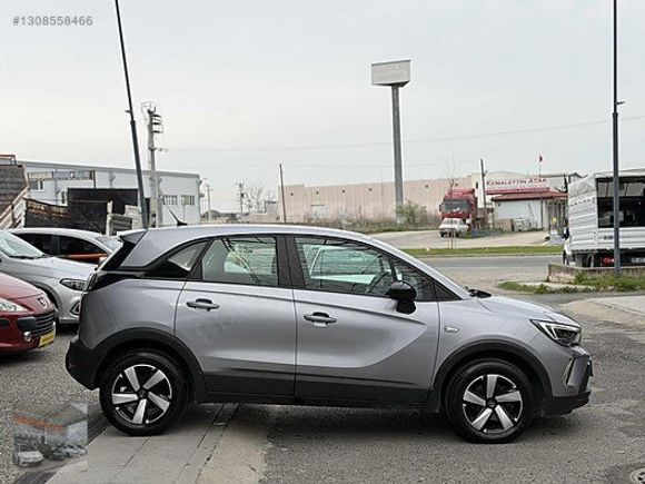HACIOĞULLARINDAN OTOMATİK 2022 CROSSLAND