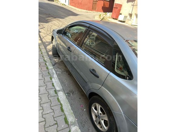Sahibinden Ford Focus 1.6 TDCi Trend 2006 Model 