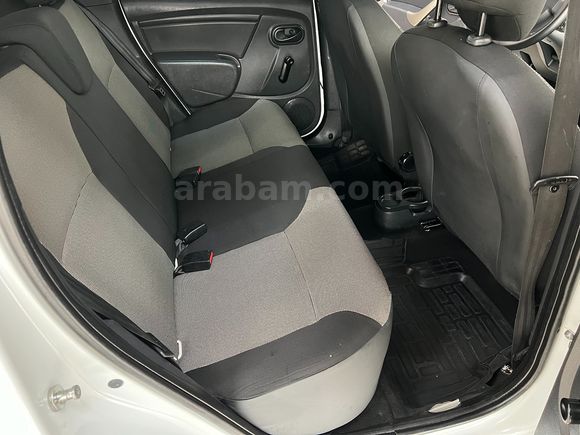 AKTİF de 2015 DACİA DUSTER 1.5 DCI 6 VİTES EXTRALI 178.000 KM'DE