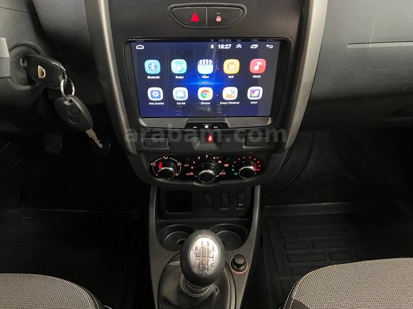 AKTİF de 2015 DACİA DUSTER 1.5 DCI 6 VİTES EXTRALI 178.000 KM'DE
