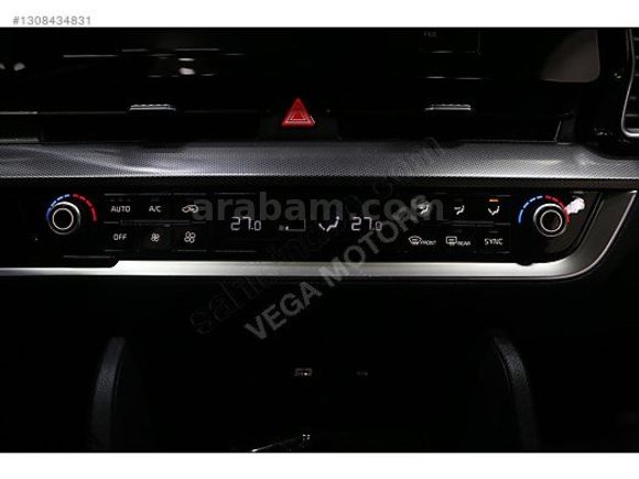 VEGA' 2024 SPORTAGE HİBRİT LIVE 18.000KM KIRMIZIRENK-HAYALET-LED