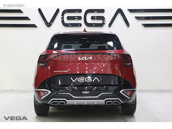 VEGA' 2024 SPORTAGE HİBRİT LIVE 18.000KM KIRMIZIRENK-HAYALET-LED