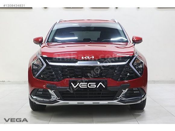 VEGA' 2024 SPORTAGE HİBRİT LIVE 18.000KM KIRMIZIRENK-HAYALET-LED