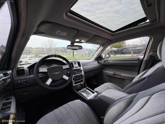 ŞİMŞEK'DEN ACİL SATILIK CHRYSLER 300C 2.7 2006 BENZİN&LPG
