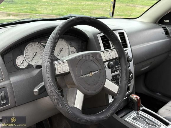ŞİMŞEK'DEN ACİL SATILIK CHRYSLER 300C 2.7 2006 BENZİN&LPG