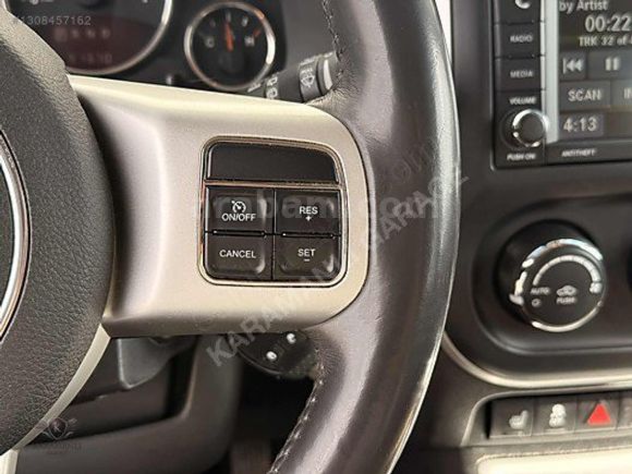 KARAMANLI GARAGE JEEP COMPASS 2.0 HATASIZ BOYASIZ 91 KM.