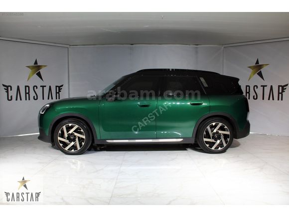 CARSTAR' dan 2024 MINI COOPER COUNTRYMAN E FAVOURED 204HP