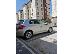 Sahibinden Toyota Auris 1.4 D-4D Comfort 2008 Model