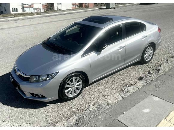 Sahibinden Honda Civic 1.6i VTEC ECO Elegance 2013 Model 