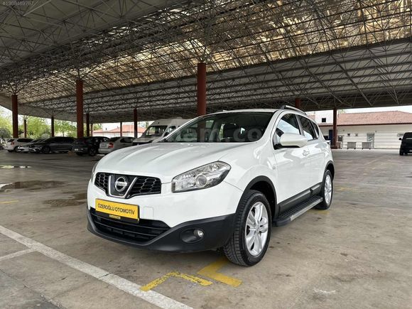 SADECE TEK PARÇA BOYA..SIRALI SİSTEM LPG.SADECE 175.000 KM