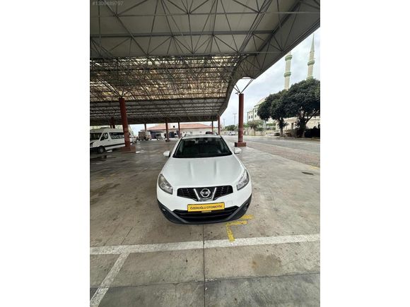 SADECE TEK PARÇA BOYA..SIRALI SİSTEM LPG.SADECE 175.000 KM