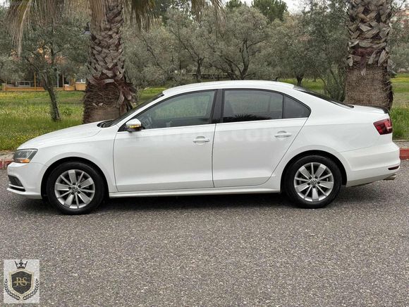 2015 COMFORTLİNE JETTA BOYASIZ DSG 145BİN KM