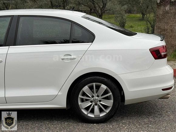 2015 COMFORTLİNE JETTA BOYASIZ DSG 145BİN KM