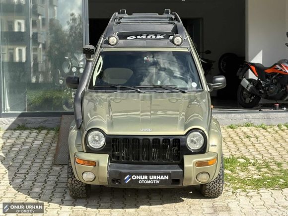 DÜŞÜK KM BAKIMLI EKSTRALI KJ RENEGADE