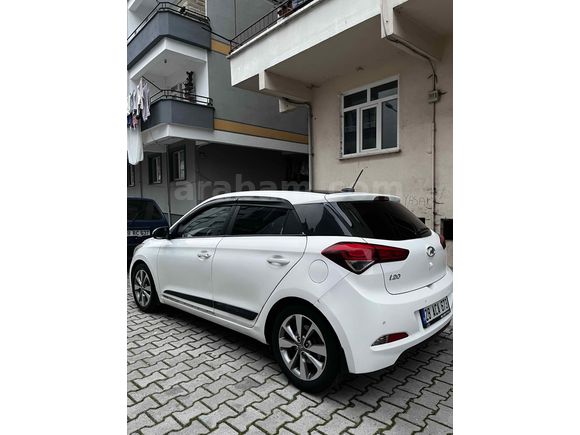 Sahibinden Hyundai i20 1.2 MPI Elite 2016 Model 