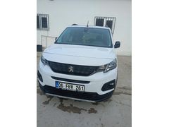 Sahibinden Peugeot Rifter 1.5 BlueHDI GT 2022 Model  35.000 km Beyaz