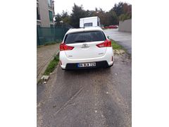 Sahibinden Toyota Auris 1.4 D-4D Advance Skypack 2013 Model