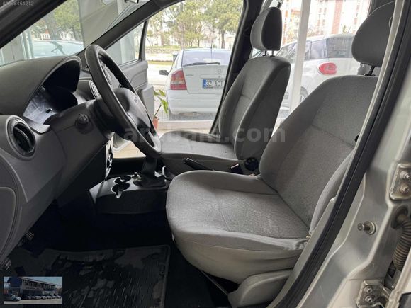İLK SAHİBİ DACİA LOGAN 190.000KM