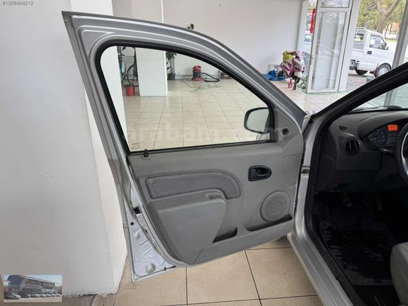 İLK SAHİBİ DACİA LOGAN 190.000KM