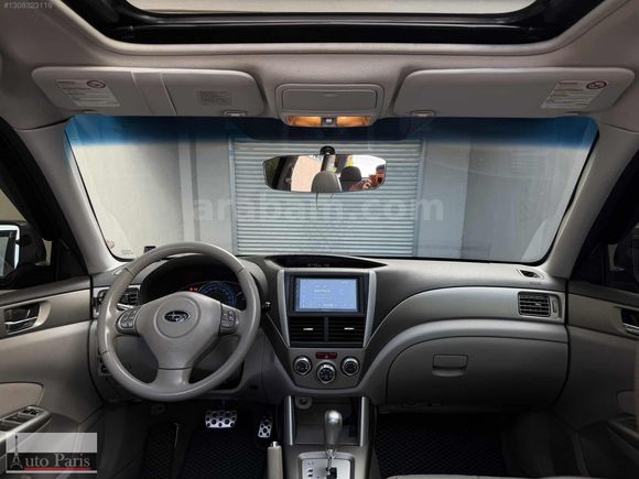 Auto Paris 2009 Subaru Forester 2.5 XT