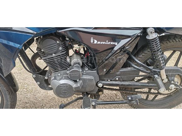 sıfırdan farksız RKS 125R