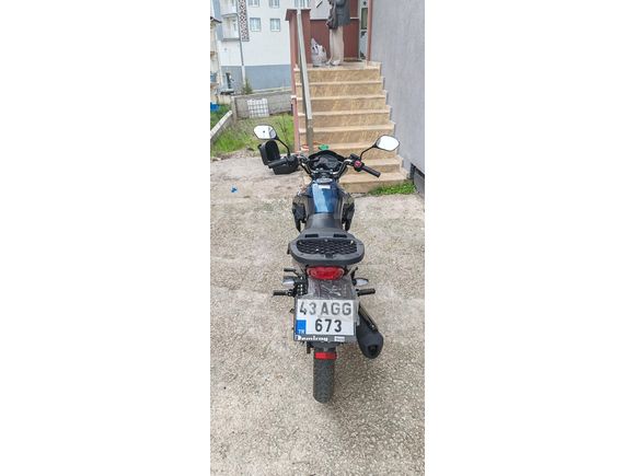 sıfırdan farksız RKS 125R