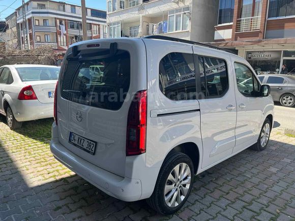 Galeriden Opel Combo 1.5 CDTI Ultimate 2024 Model İstanbul