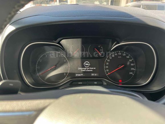 Galeriden Opel Combo 1.5 CDTI Ultimate 2024 Model İstanbul