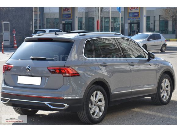 EKSPRES PLAZA'DAN 2022 VW TIGUAN 1.5 TSI ELEGANCE HATASIZ