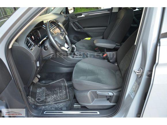EKSPRES PLAZA'DAN 2022 VW TIGUAN 1.5 TSI ELEGANCE HATASIZ