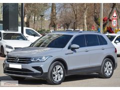 EKSPRES PLAZA'DAN 2022 VW TIGUAN 1.5 TSI ELEGANCE HATASIZ
