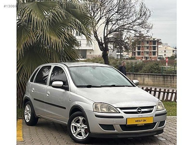 OPEL CORSA 1.3 DEĞİŞENSİZ TRAMERSİZ KREDİ KARTI GEÇERLİ