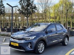 GALERİ MAVİ'DEN 2021 MODEL 1.4 MPI KIA STONIC COOL DÜŞÜK KM