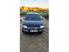Sahibinden Volkswagen Caddy 1.9 TDI Kombi 2008 Model Arka bagaj boyalı ön kaput ucu lokal boya vardır Değişensiz Tüm ağır bakımlarını kendim yaptırdım