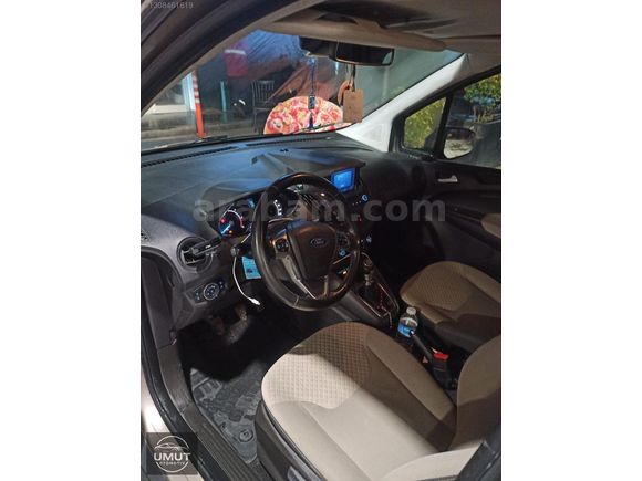 UMUT OTOMOTİV SİLİVRİ'den 2021 FORD COURİER
