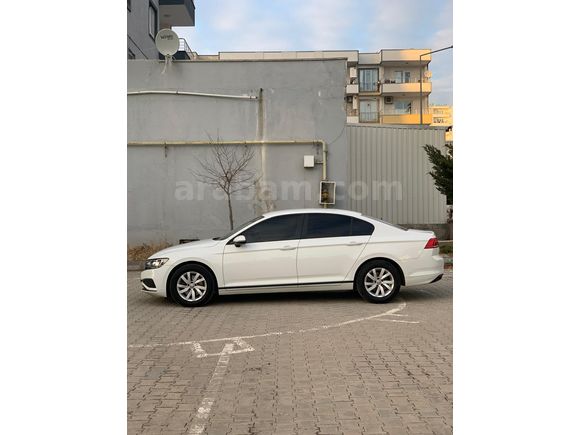 Sahibinden Volkswagen Passat 1.6 TDi BlueMotion Impression 2020 Model