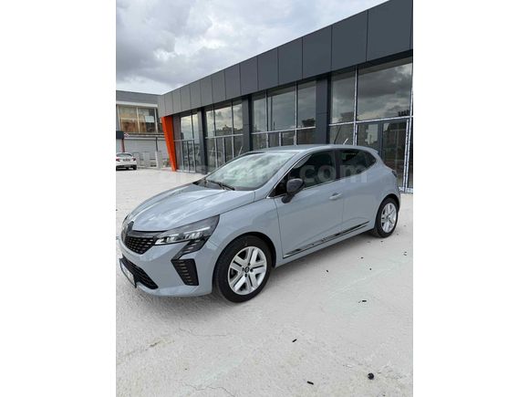 Sahibinden Renault Clio 1.0 TCe Evolution 2025 Model 