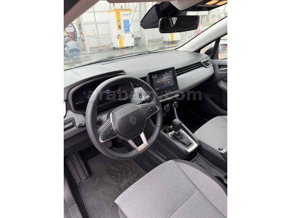 Sahibinden Renault Clio 1.0 TCe Evolution 2025 Model 
