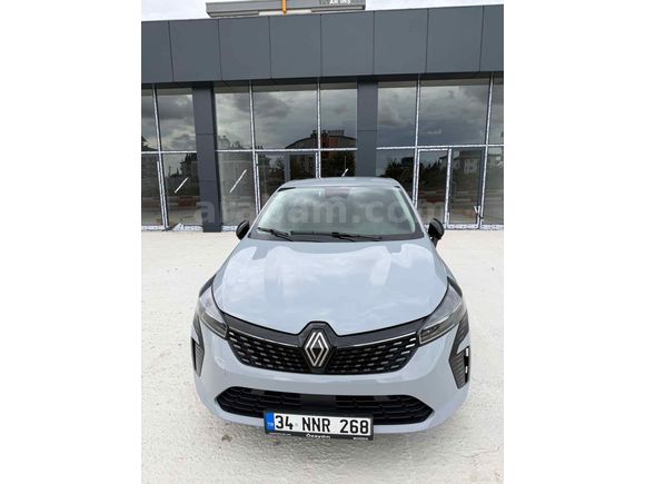 Sahibinden Renault Clio 1.0 TCe Evolution 2025 Model 