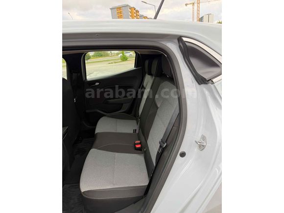 Sahibinden Renault Clio 1.0 TCe Evolution 2025 Model 